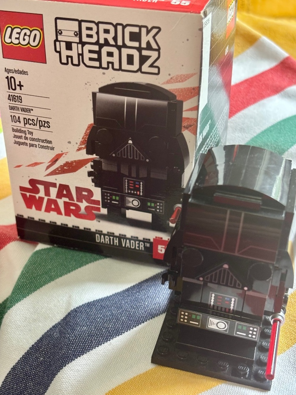 Previously Built LEGO STAR WARS BRICK'H'EADZ "Darth Vader" 41619
